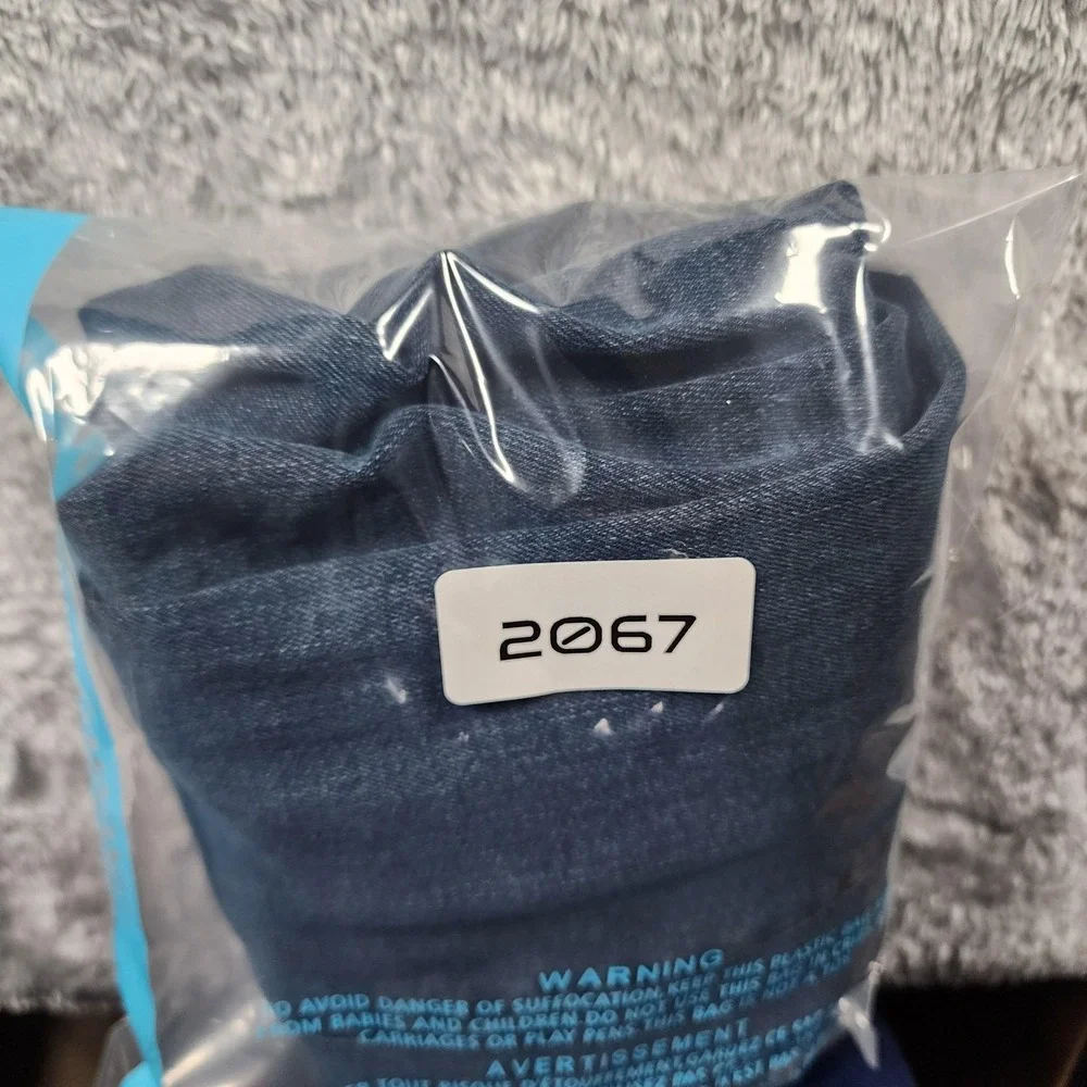 Levis Premium Jeans Mens 30x32 (Fits 28x30) Blue Medium Wash Slim Tapered Leg‎ - Picture 15 of 15